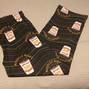 Men’s Maruchan Instant Lunch Noodles Lounging Pants.  XL. Black with graphic. Po